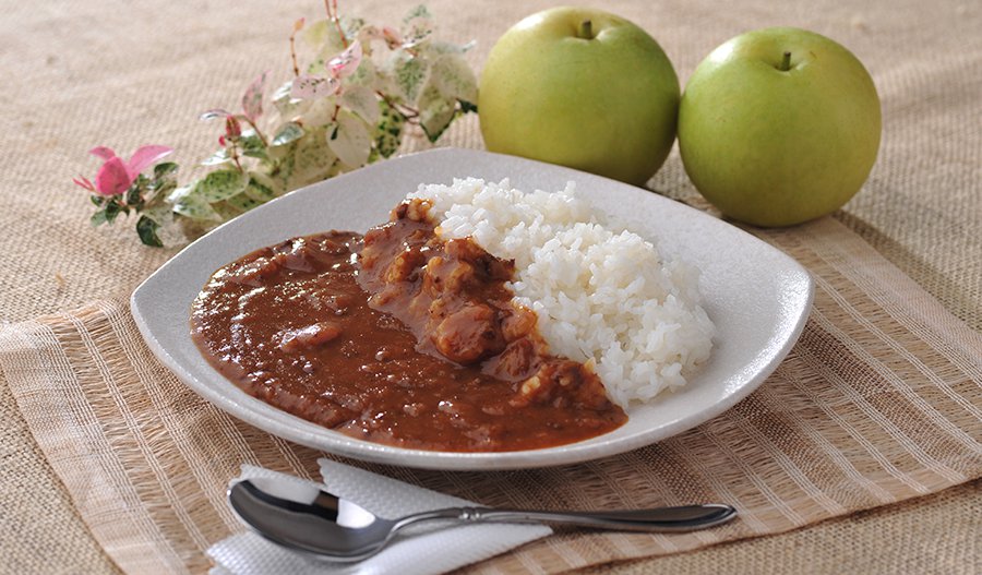 さんこうえん梨カレー